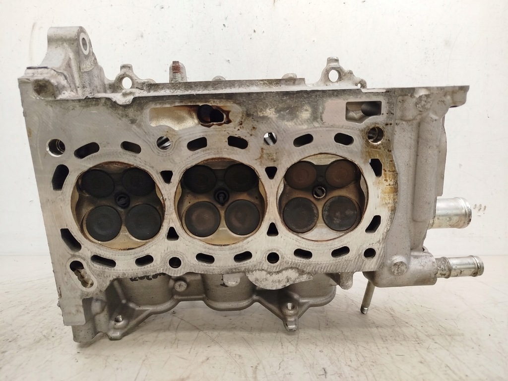 фото №9, Головка двигателя toyota aygo 1kr 1611541580 1.0 12v c1 107 2