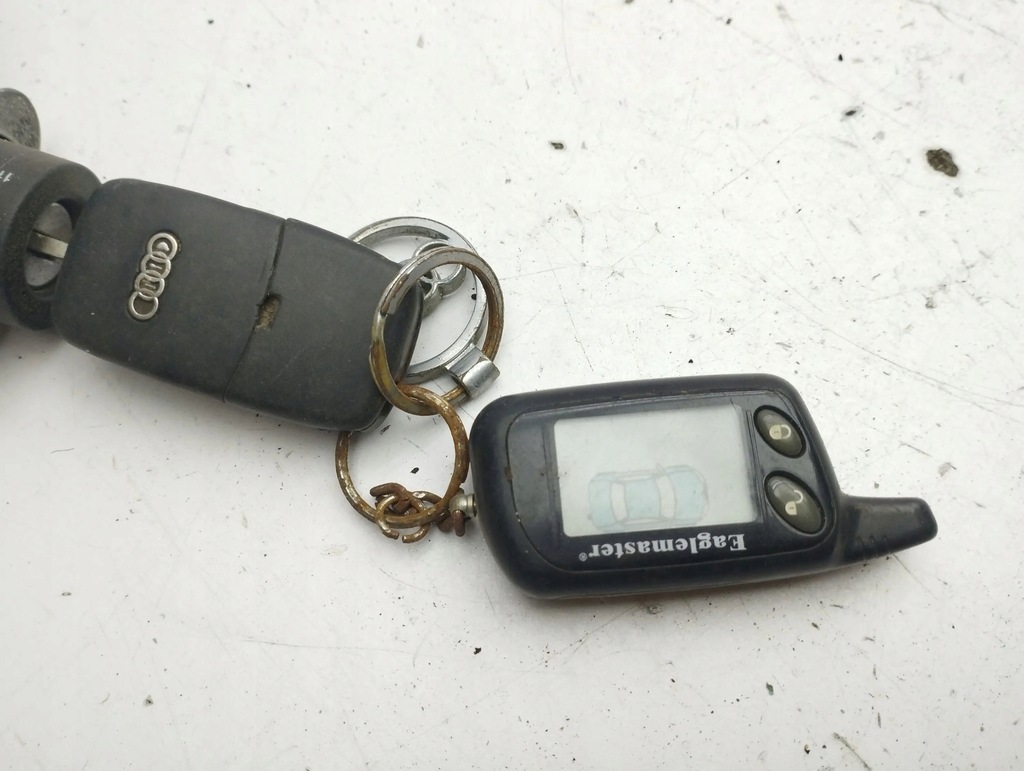 фото №8, Audi a6 s6 c5 4b 2000 замок запалювання