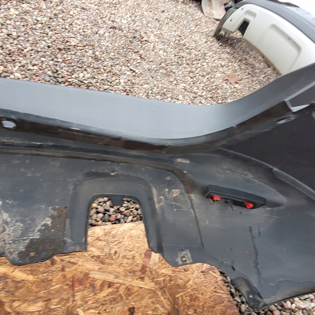 фото №11, Бампер задний задняя dacia duster i