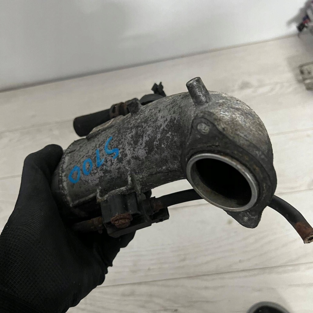 Corsa d opc 1.6 turbo воздухозаборник труба впускной шланг gm55559299 Доставка