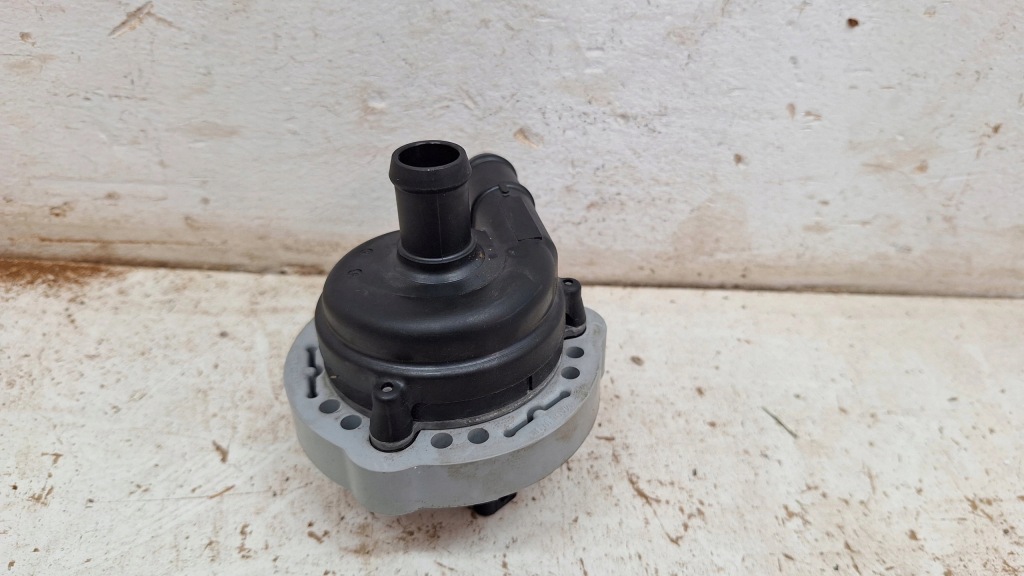 фото №2, Насос wody land rover discovery sport jaguar i-pace