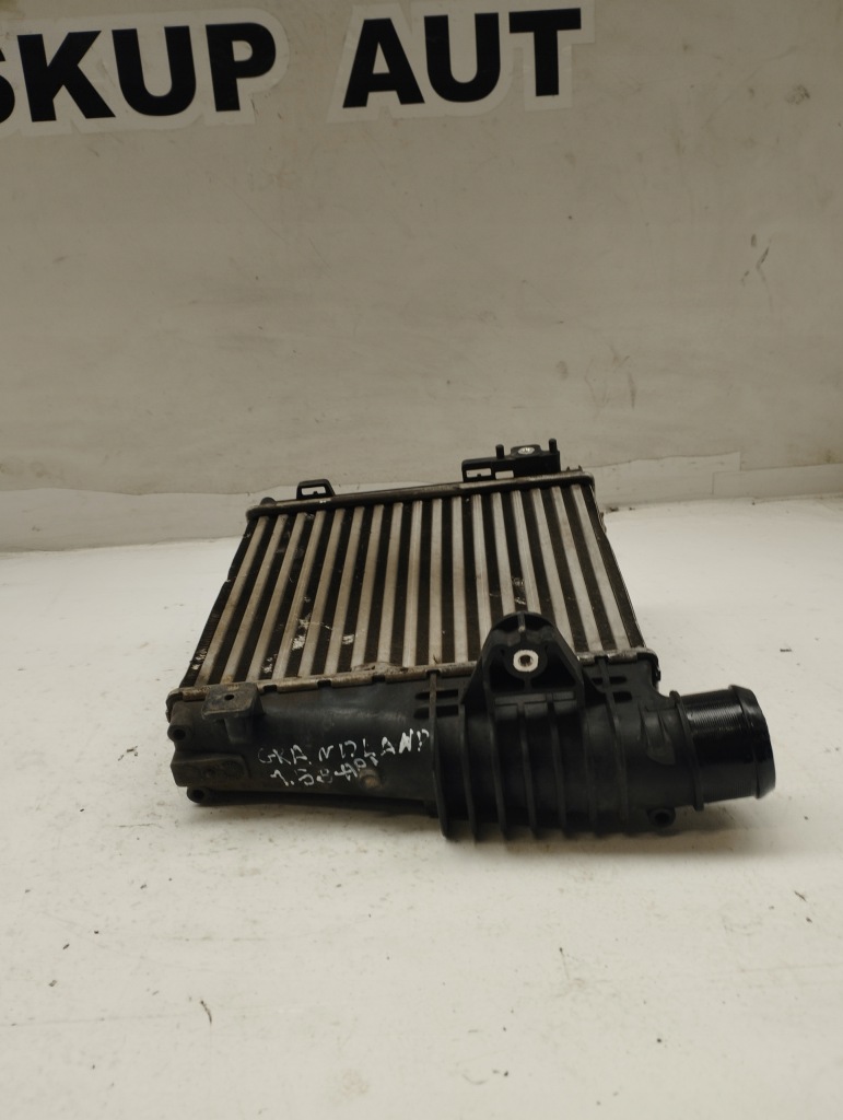 Opel citroen peugeot радиатор воздуха интеркулер p9675627980 в Украине