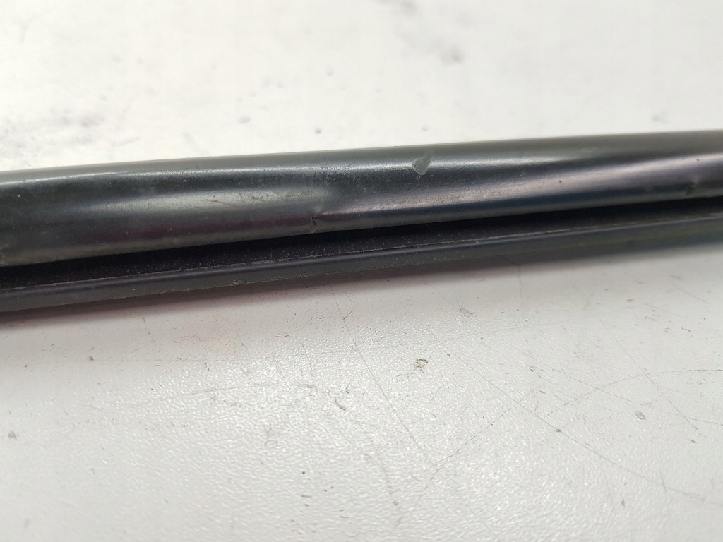 фото №7, Chrysler pt cruiser 2002 ліва сторона молдинг прокладка скло двері передніх