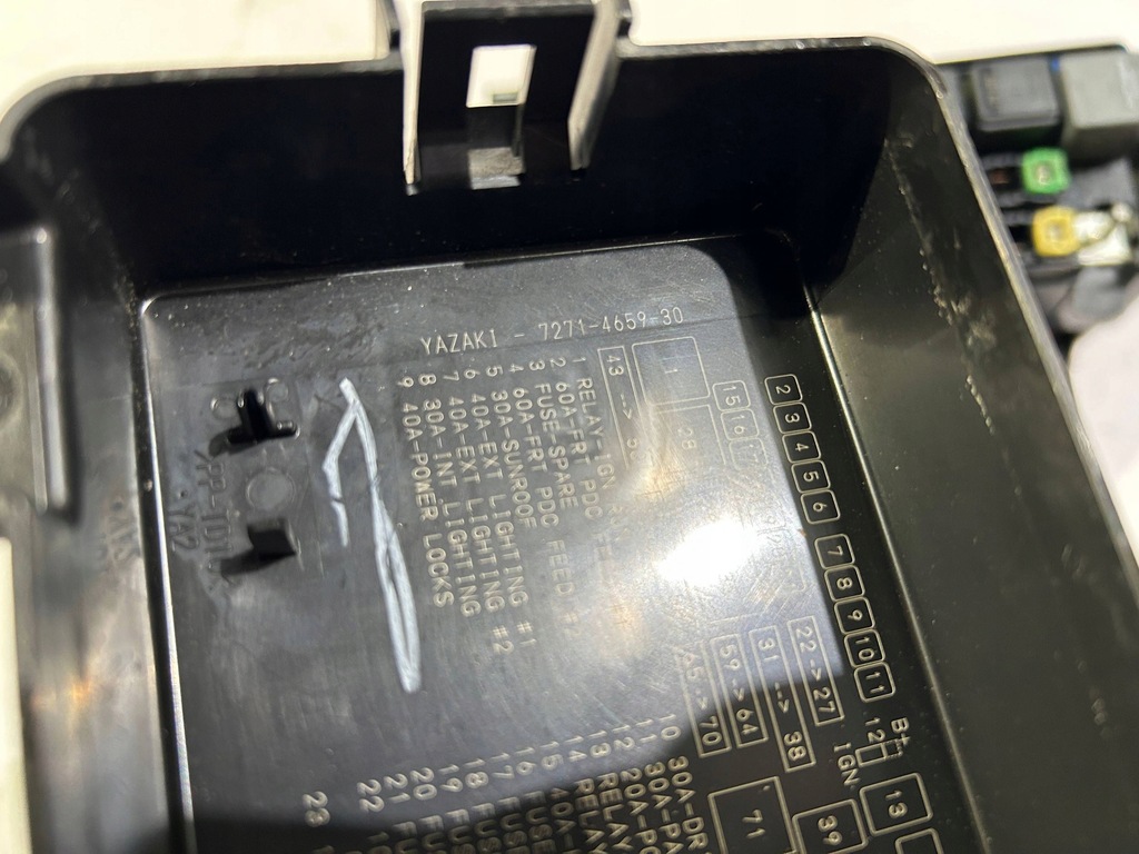 фото №7, Коробка запобіжників bazpieczniki комплект dodge charger challenger 2015-