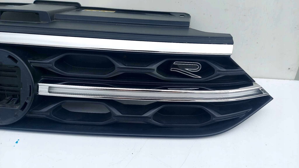 фото №5, Vw t-roc 2ga lift r-line решітка радіатора решітка радіатора перед світлодіоди 2473