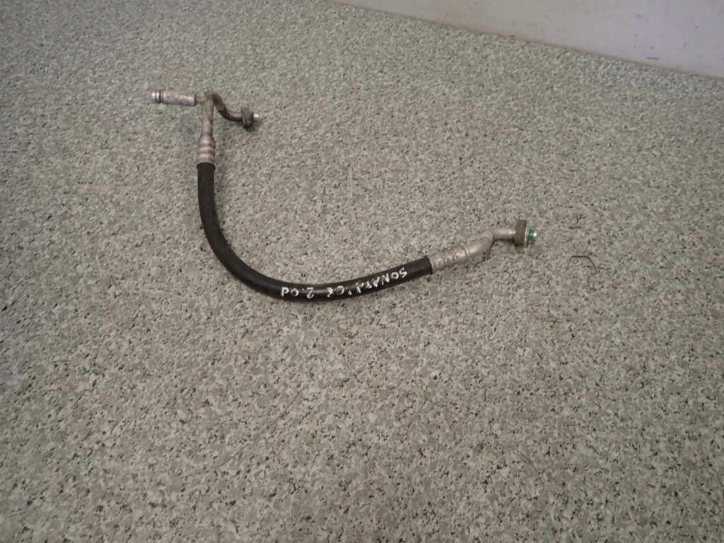 фото №1, Hyundai sonata v 05-10 2.0 crdi шланг кондиционера