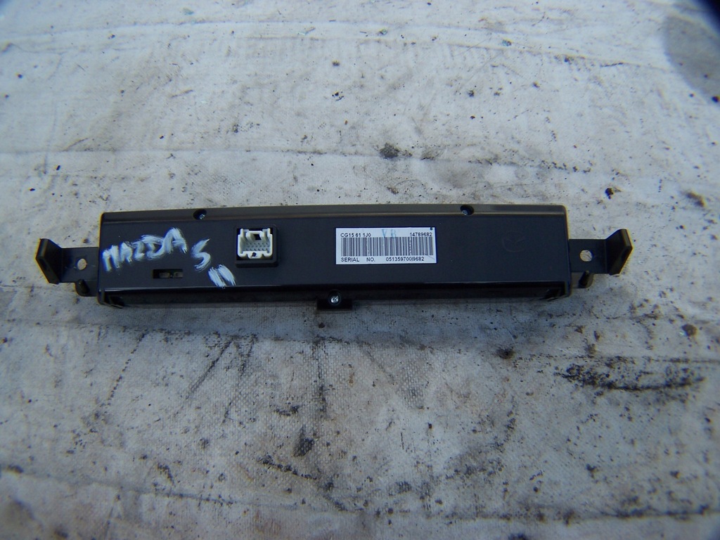 фото №2, Mazda 5 ii cw дисплей радио cg15611j0
