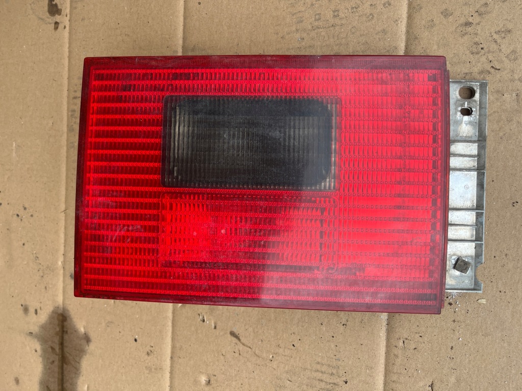 фото №1, Левая задняя лампа vw volkswagen sharan 2001-2005