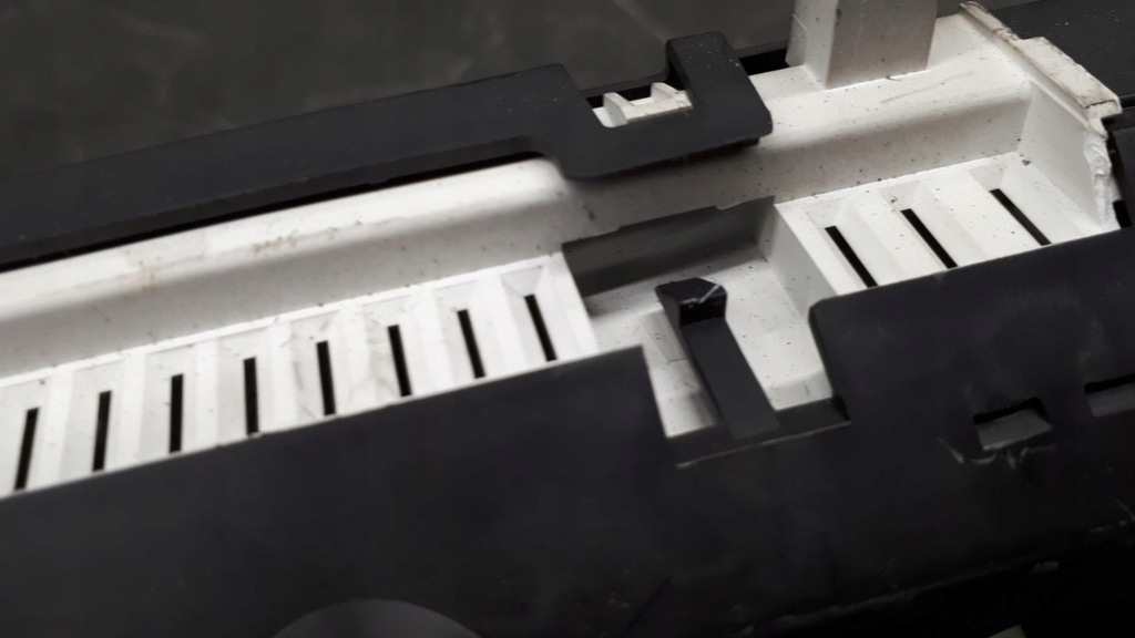 фото №9, P8200495303f приборная панель счетчик renault modus 1.6