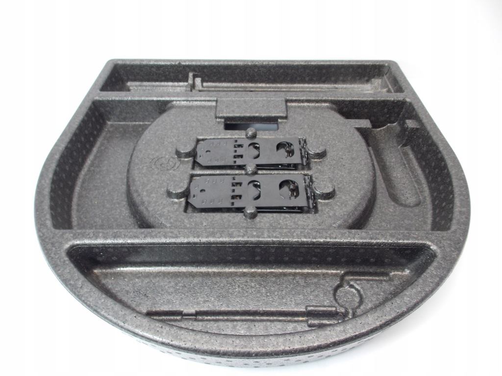 фото №1, Вкладыш багажника набор ремонтный peugeot 3008 09-