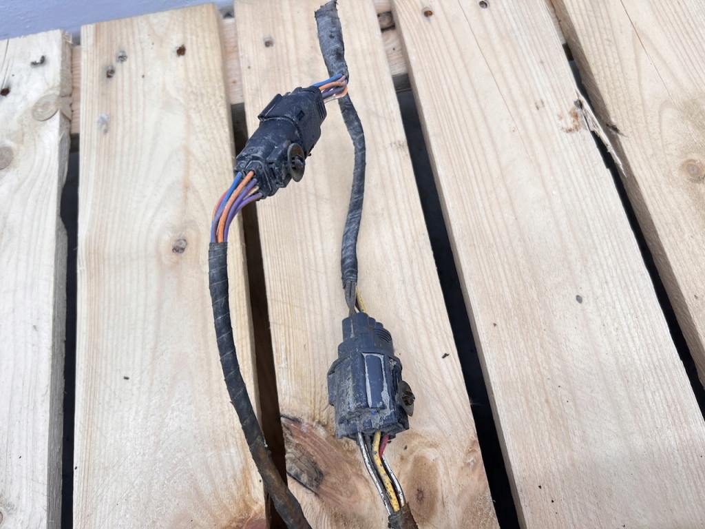 Ford transit connect mk2 фаркоп  до причепа Недорого