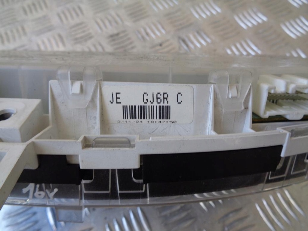 фото №7, Счетчик приборы obrotomierz mazda 6 gg gy eu 02-