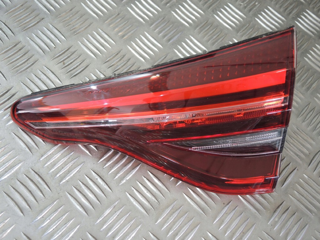 фото №1, Renault clio v лампа w крышка правый задняя 265504450r