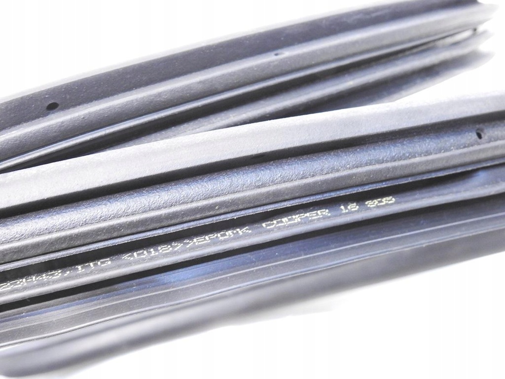 фото №7, Прокладка двері правий задня renault scenic ii