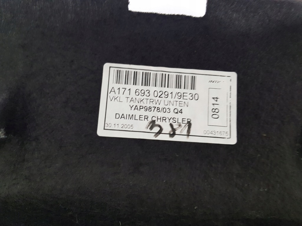 фото №9, Mercedes slk r171 w171 обшивка багажника