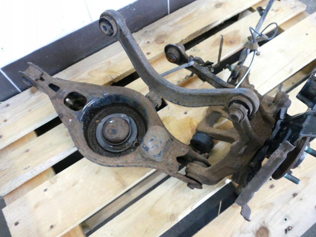 фото №3, Mazda 6 gh lift 2.2 mzr-cd ступиця важіль правий задня