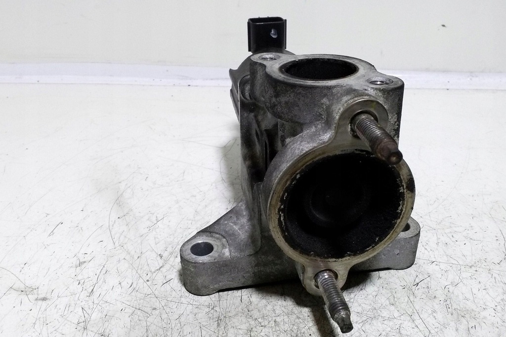 фото №1, Клапан egr mazda 6 хэтчбек gh r2aa20300a 2.18l дизель 103kw 2009