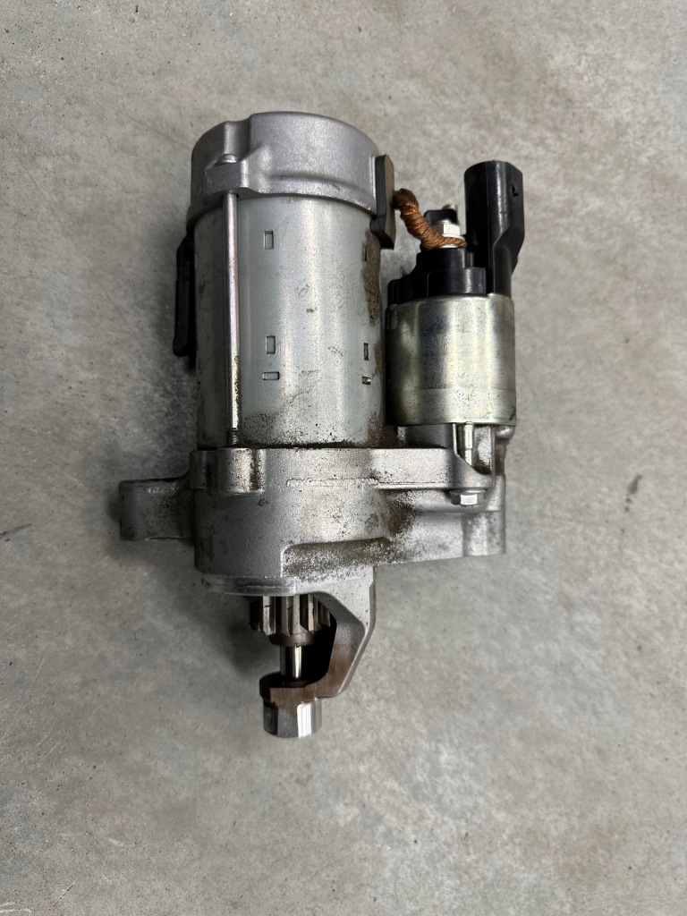 Стартер 2.0 tfsi a4 b9 a5 8w 21r оригінал в Україні