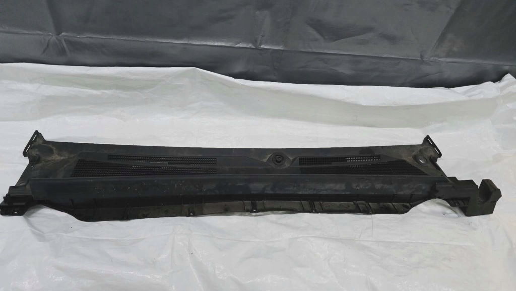 фото №1, Жабо верхній renault arkana 668115282r