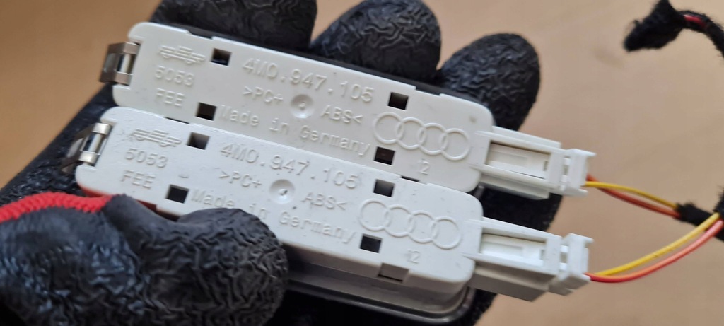 фото №8, A6 c8 4k лампа led потолочный 4m0947105 a4 b9 8w a5 8w 2 штуки