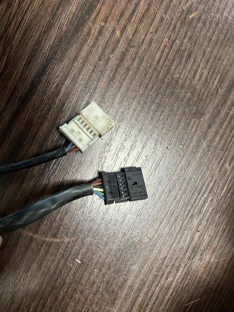 Электрический зеркало боковой левая сторона volkswagen crafter 9068104293 Киев