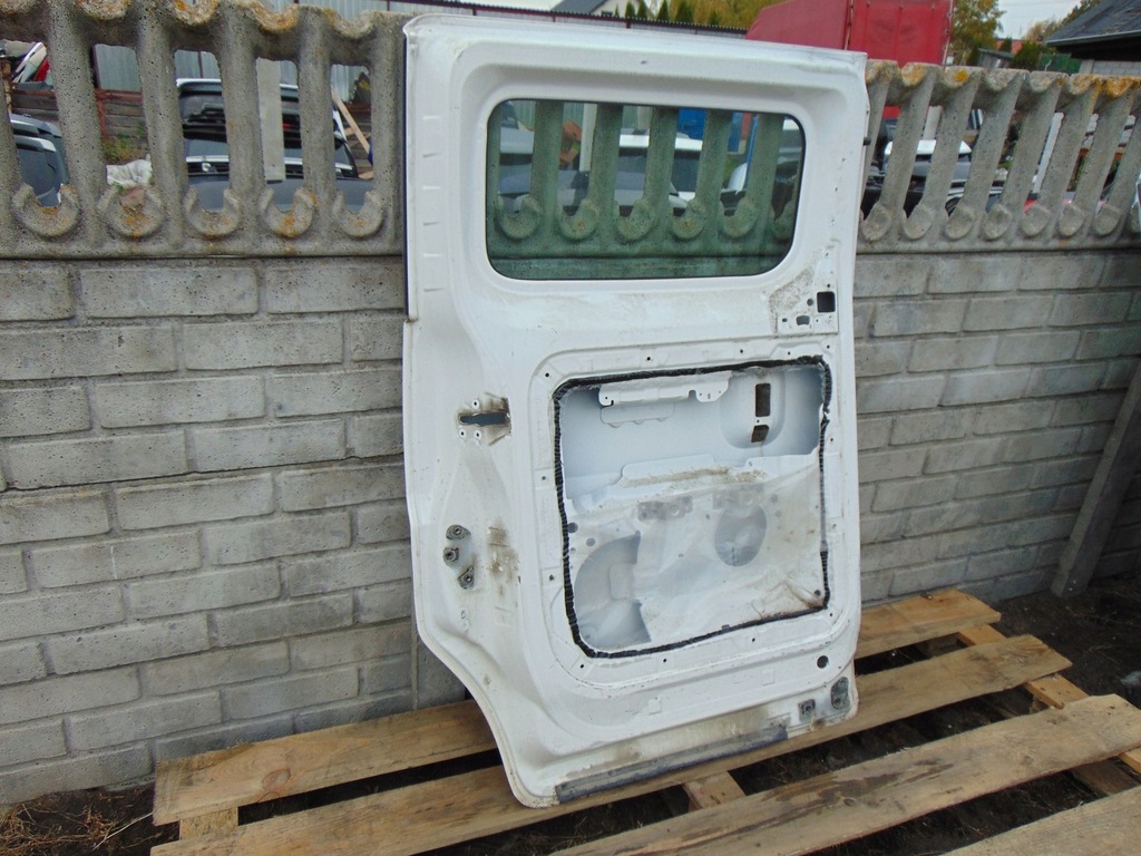 фото №15, Двері зсувні ліва nissan nv200 з скло