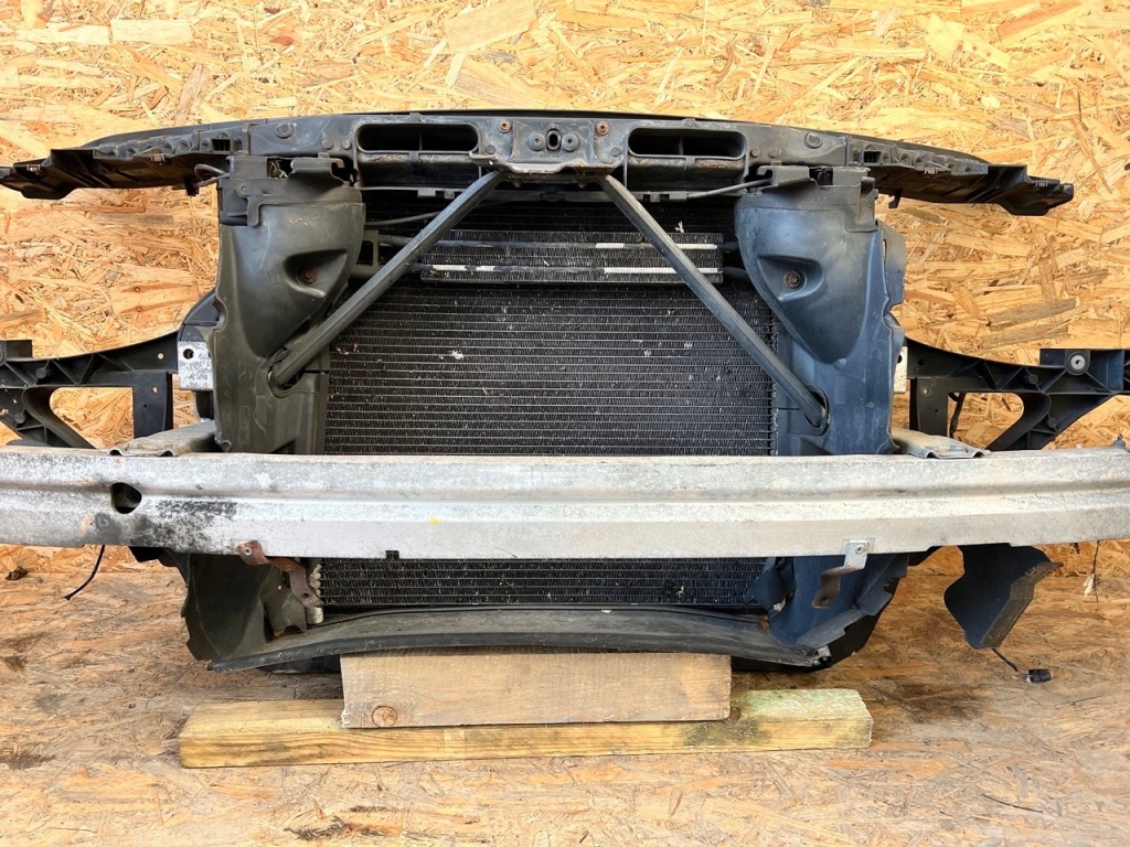 Ремень передний перед вентилятор балка bmw x3 e83 рестайлинг  3.0 бензин 2.5 Недорого