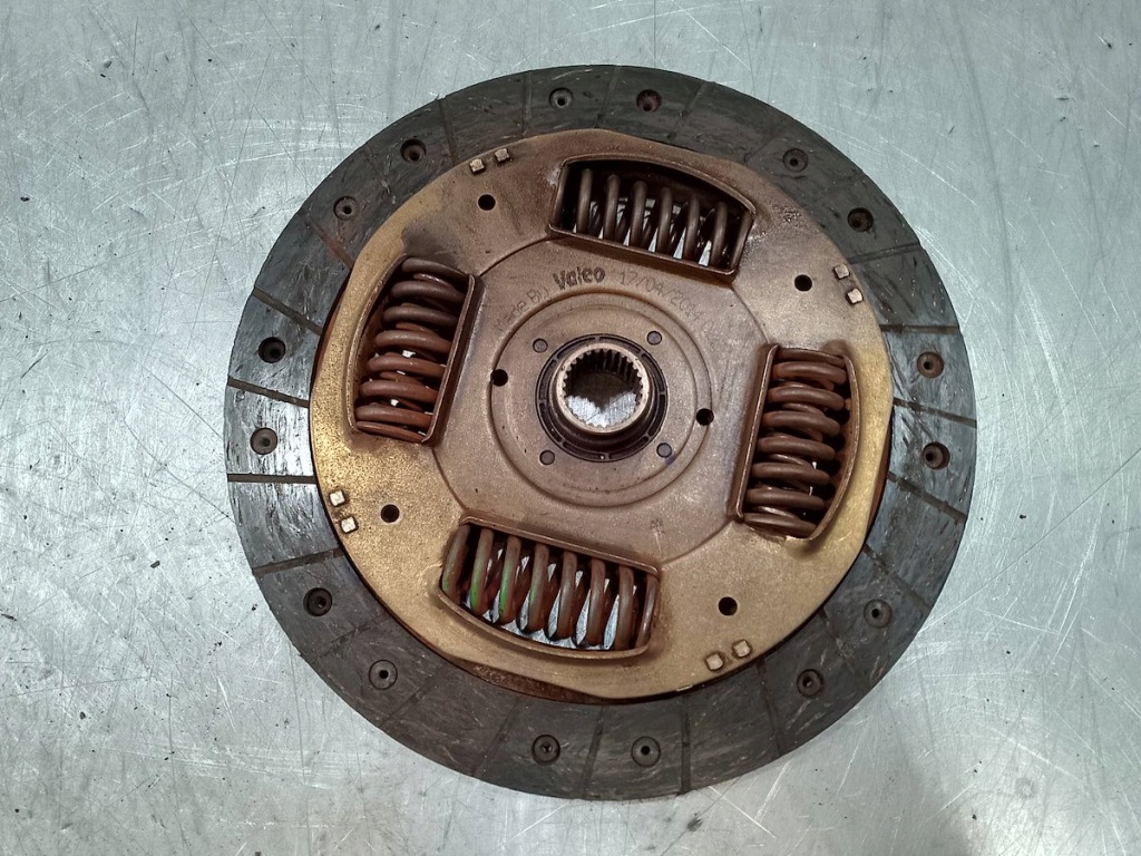 фото №8, Сцепление полный skoda fabia ii 0651052730 1.4 tdi