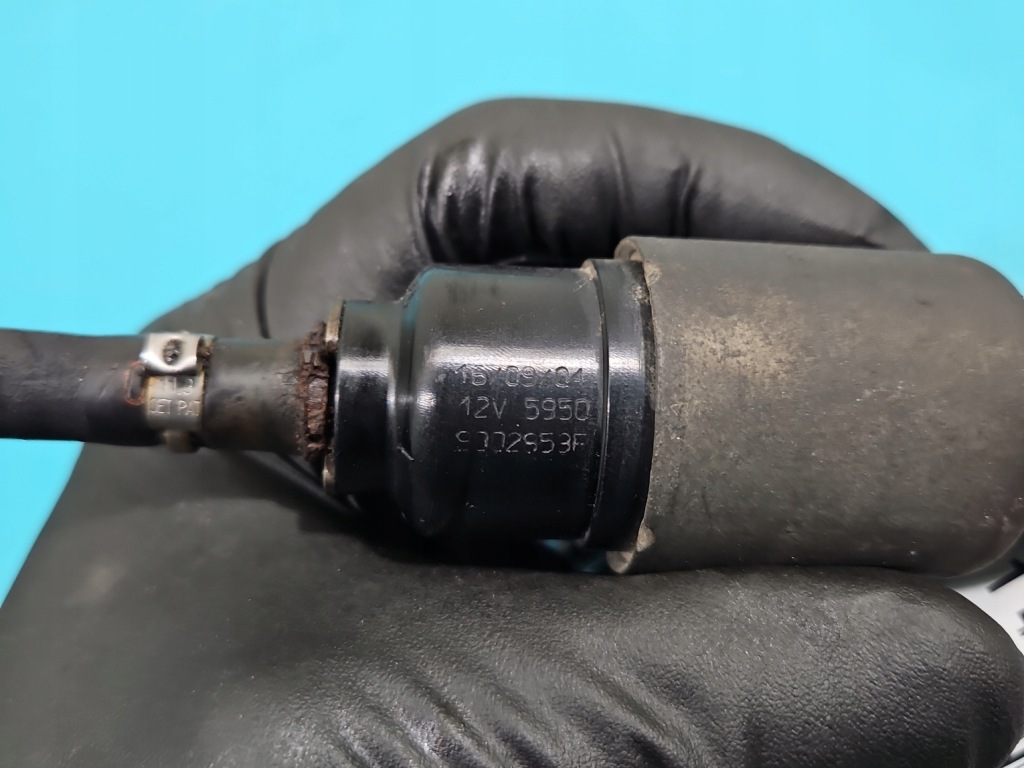 Помпа топлива webasto vw passat b6 9002853f с Разборки