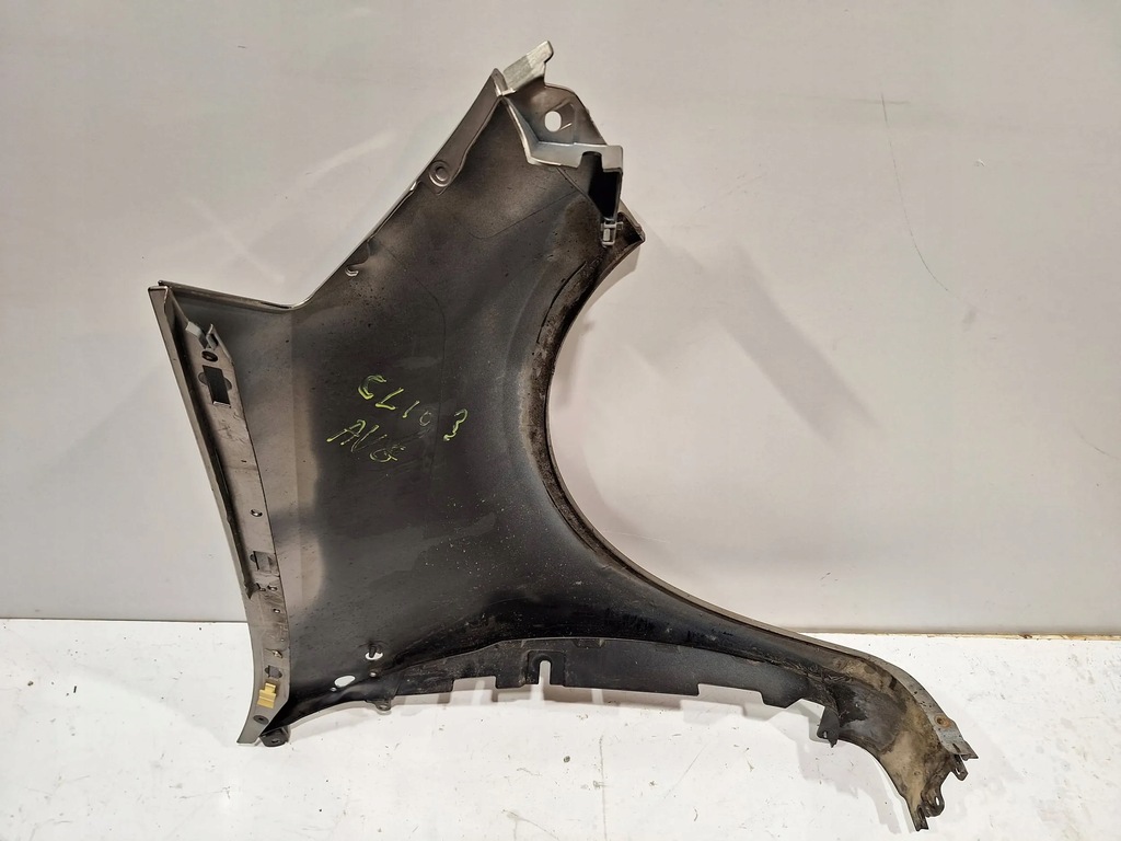 фото №7, Крыло перед левый renault clio iii 05-12