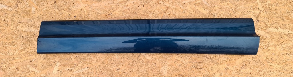 фото №1, Audi q8 молдинг дверь левый перед 4m8