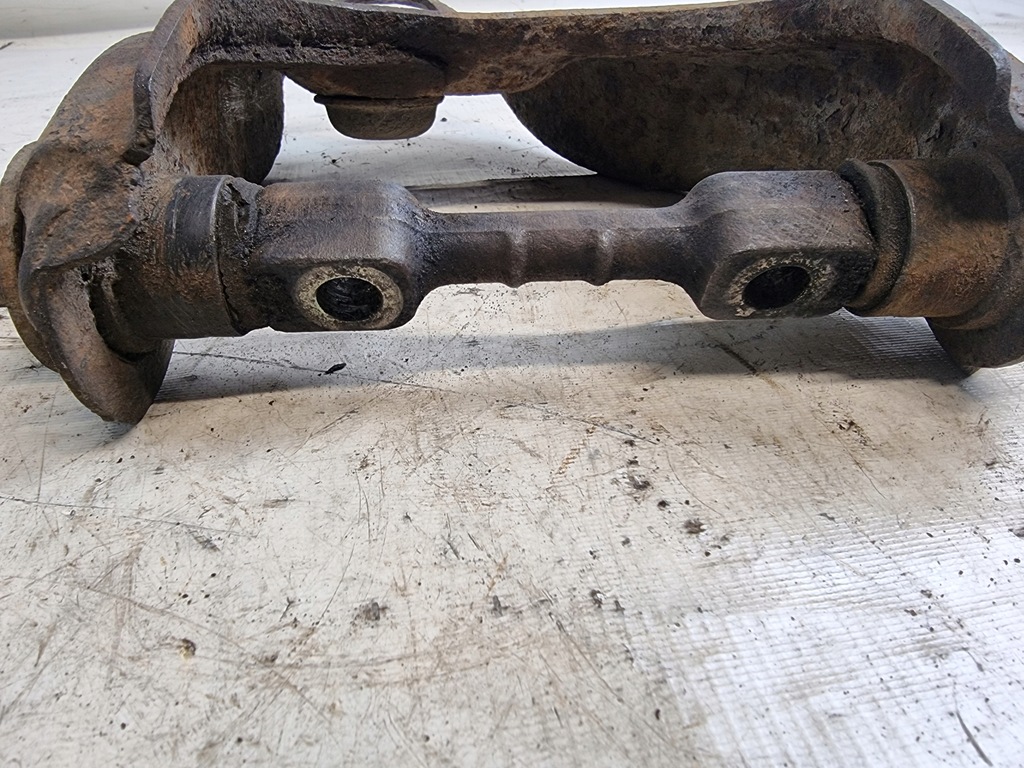 фото №7, Рычаг верхний правый перед opel frontera a 2.5 tds