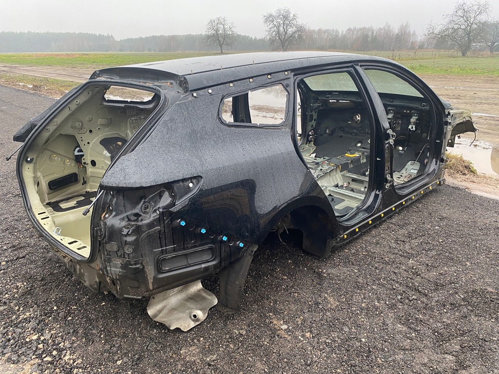 фото №1, Четверть крыло правый задняя kia optima 4 iv kombi