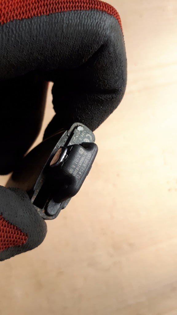 фото №5, A4 b8 a5 8t ключ pilot 8t0959754d