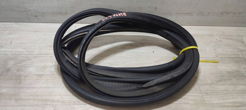 Купить Прокладка крышки багажника volkswagen caddy