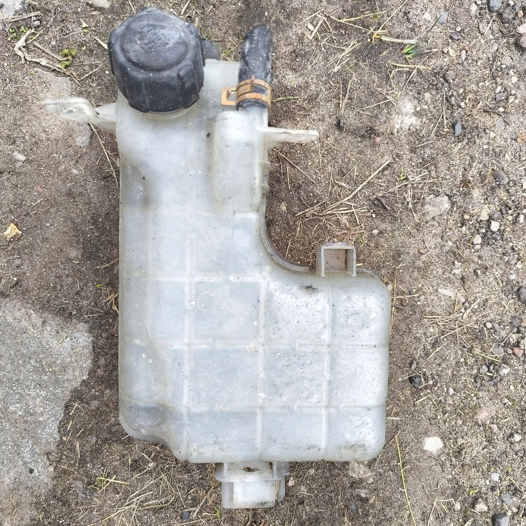 фото №1, Бачок розширювальний renault espace iv 2002-2008 2.0 t 8200339746b