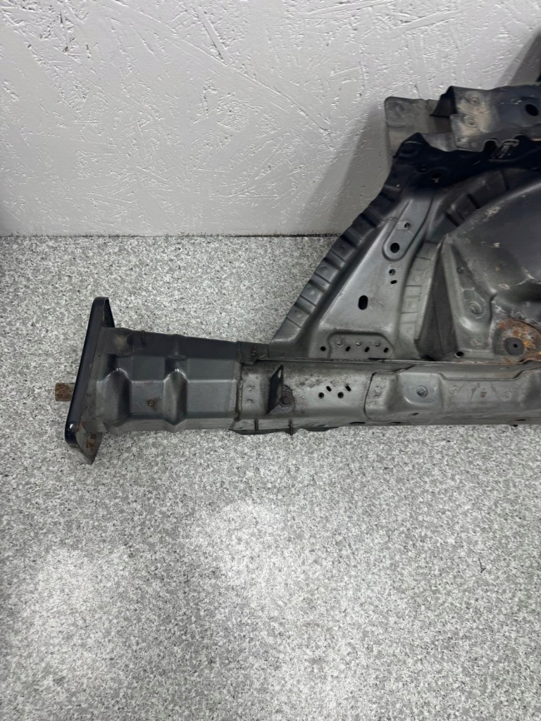 фото №7, Чверть лонжерон підкрилок зона деформації правий перед volvo xc60 2008-2013
