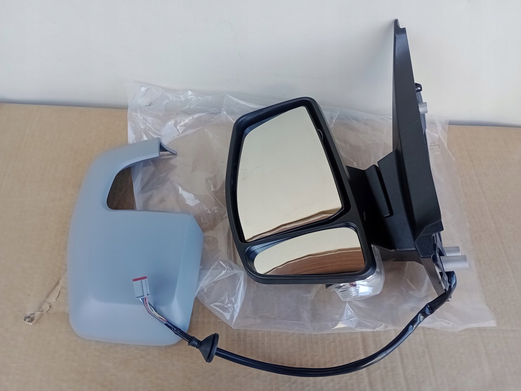 фото №1, Ford transit custom зеркало левая nowe tyc 8.pin