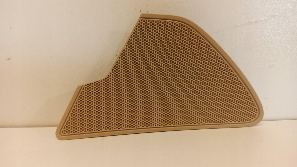 фото №1, Audi a6 c7 накладка защита динамика 4g0035423a