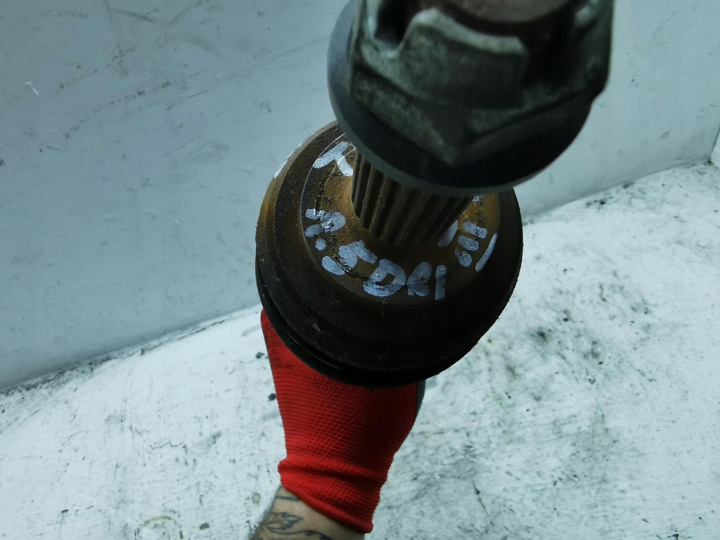 фото №7, Приводной вал длинная правый перед renault twingo ii 1.5 dci