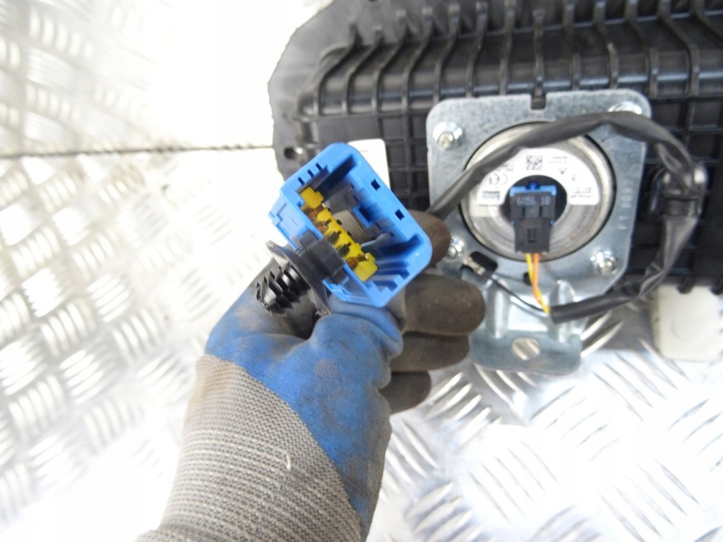 фото №5, Peugeot 2008 подушки безпеки повітряні ремені комплект