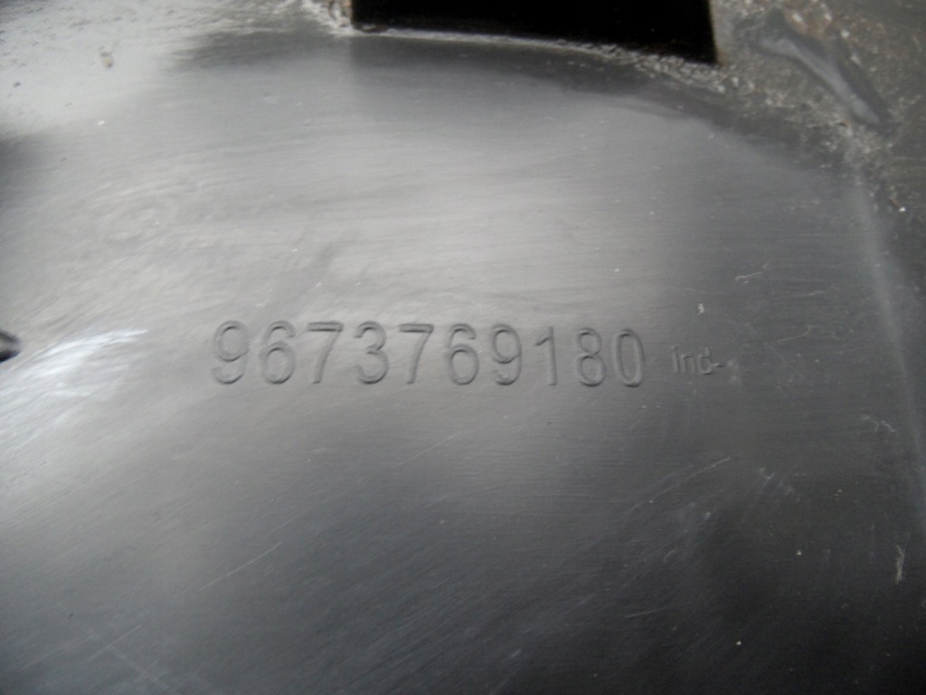 фото №5, Peugeot 208 i 13r подкрылок правое задняя 9673769180