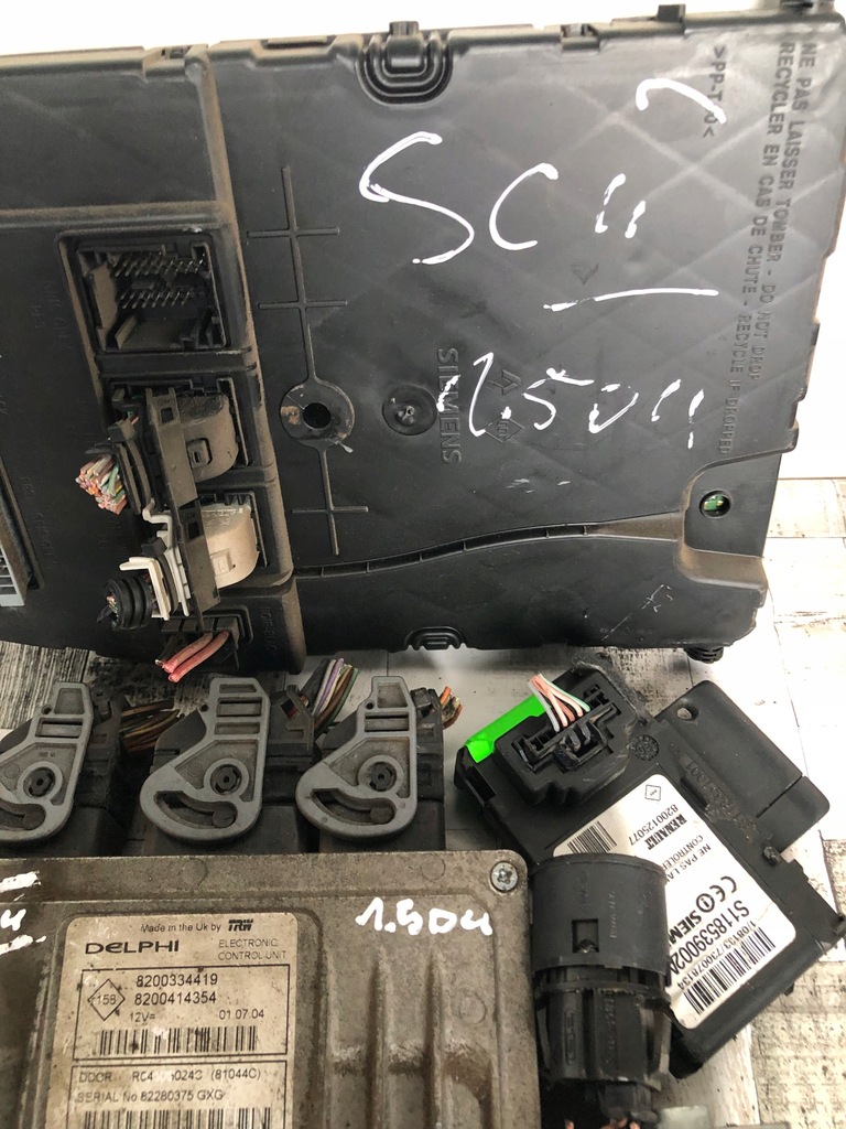 фото №3, Блок керування набір запуск renault scenic ii 1.5 dci 8200334419