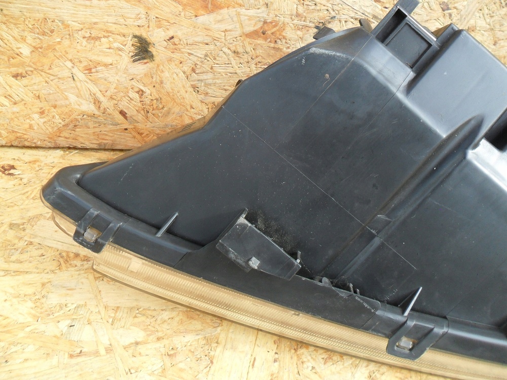 фото №9, Toyota corolla hb e11 2001- фара правый