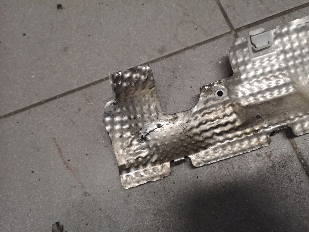 фото №6, Захист теплова audi a3 8p 2.0 tdi 03l129969d