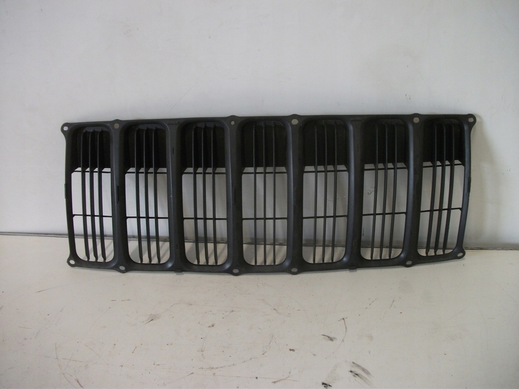 фото №1, Решётка радиатора решётка радиатора бампера jeep compass 2010r
