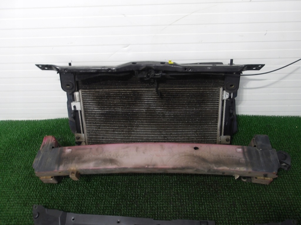 фото №11, Dodge caliber 06- перед kpl капот бампер лампы крылья цвет prh europa