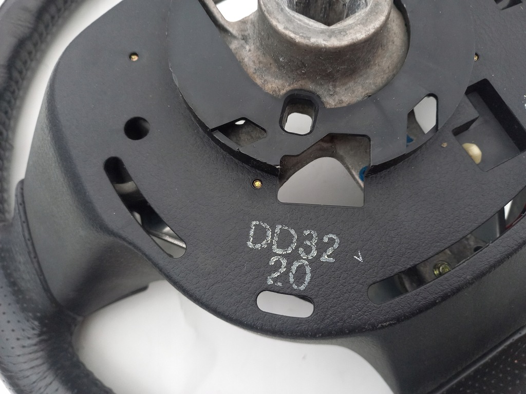 фото №9, Mazda2 mazda 2 dy 02- повітропровід super стан шкіра