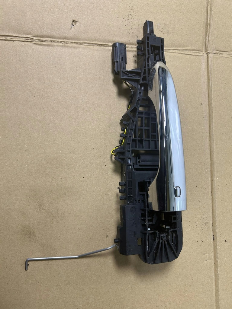 фото №1, Ручка дверь левая перед maserati levante 2016