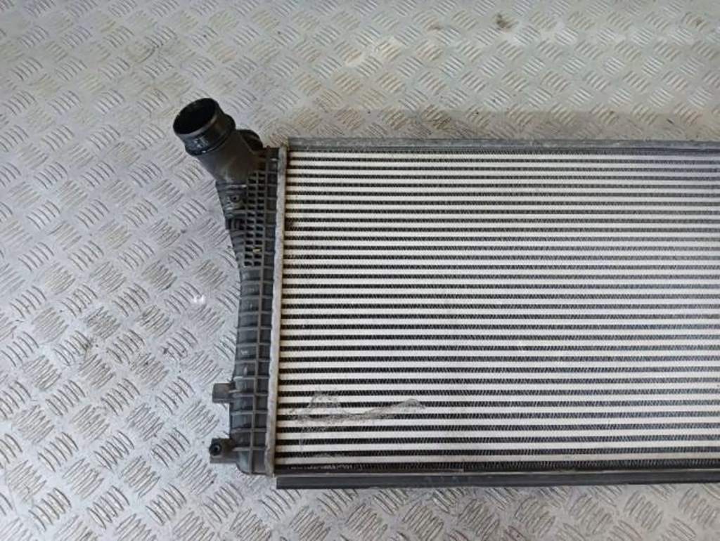 Интеркулер vw toutan golf vi octavia 2 superb 2 touran a3 1k0145803bn с Разборки